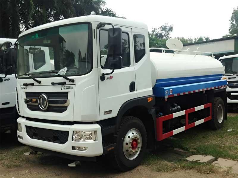 Bán xe xi téc chở nước rửa đường tưới cây 9 khối Dongfeng nhập khẩu nhiều mẫu mã kiểu dáng đáp ứng mọi nhu cầu sử dụng