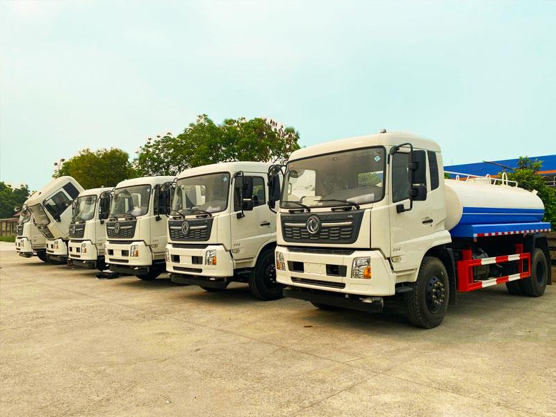 xechuyendung.vn sẵn sàng phục vụ xe bồn xitec chở nước rửa đường Dongfeng 5-7-9-13-17-20 khối