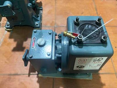 Bơm nước 65QZF-40/50N cho xe phun nước rửa đường model mới 2025