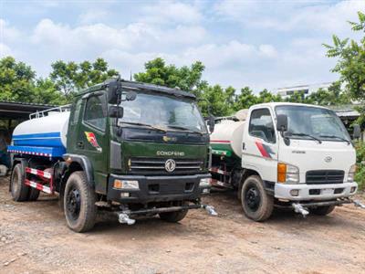 Xe phun nước rửa đường tưới cây 9 khối cũ - xe môi trường thanh lý giá tốt