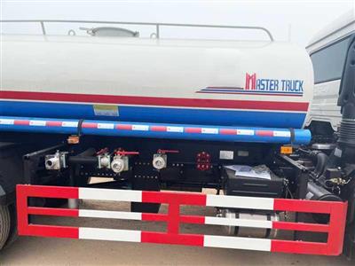 chien than do thi goi ten xe phun nuoc rua duong dongfeng 4 87464