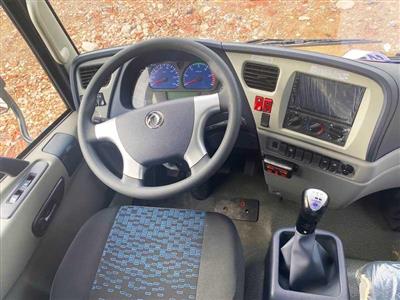 xe o to xi tec phun nuoc rua duong 9 khoi dongfeng 3 87183