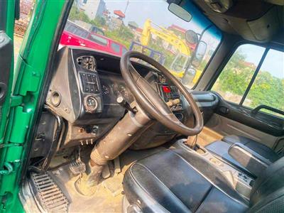 xe phun nuoc rua duong tuoi cay hyundai 13 khoi xe cong trinh cu gia tot 2 07670