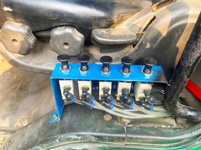 xe phun nuoc rua duong tuoi cay hyundai 13 khoi xe cong trinh cu gia tot 3 58366